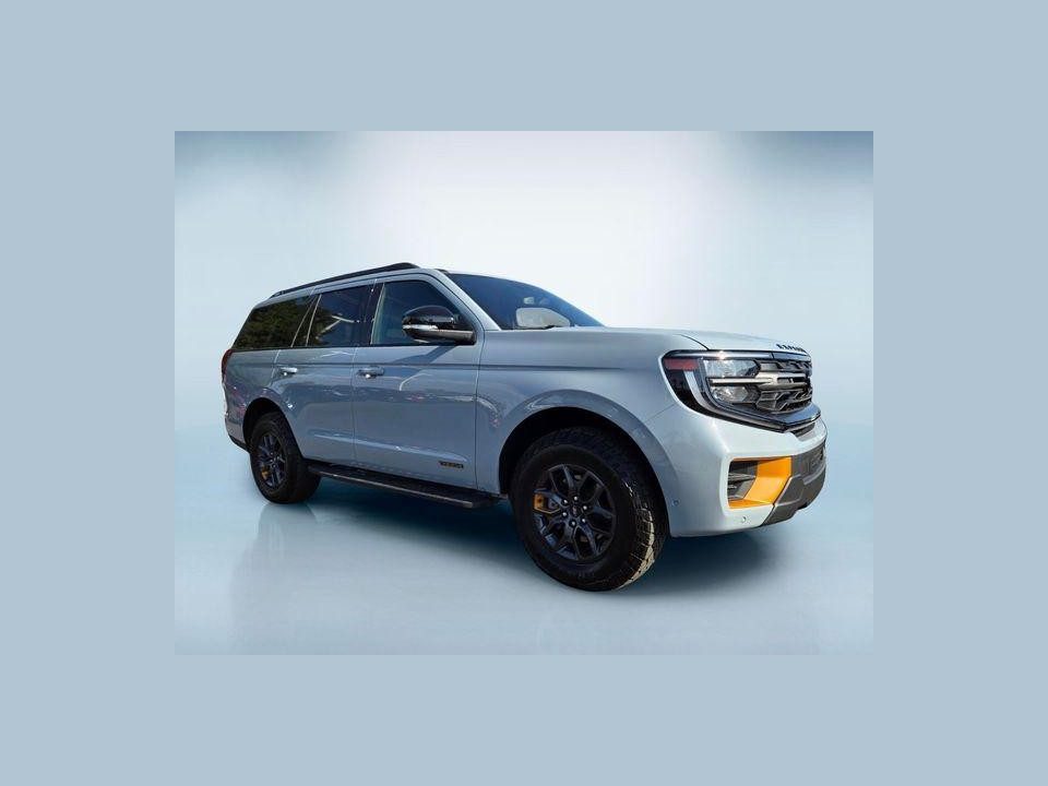 2025 Ford Expedition Tremor