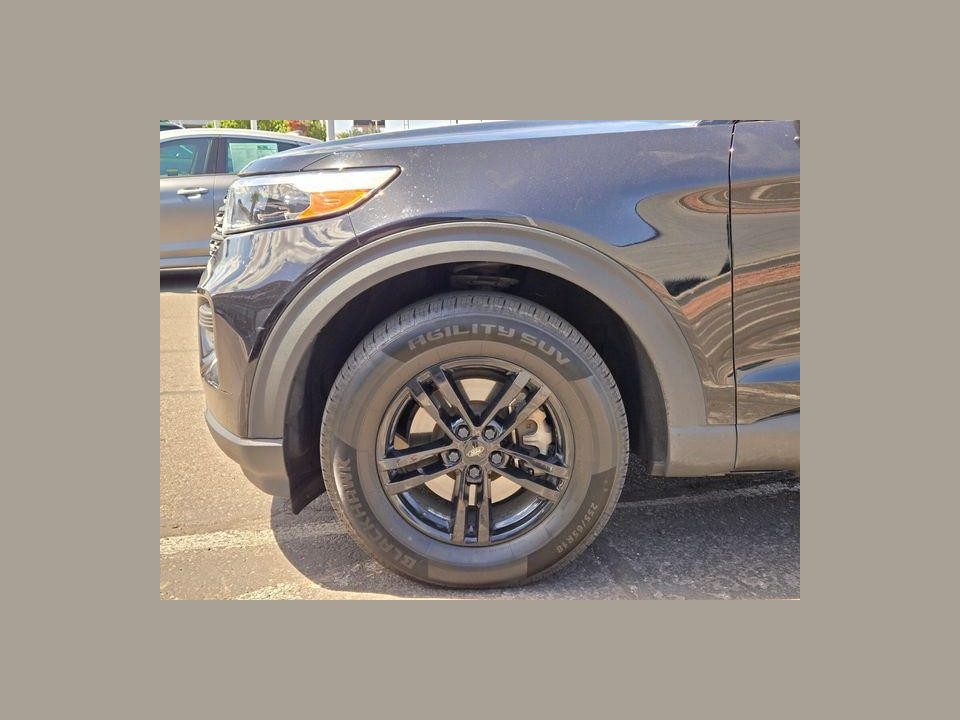 2022 Ford Explorer Base