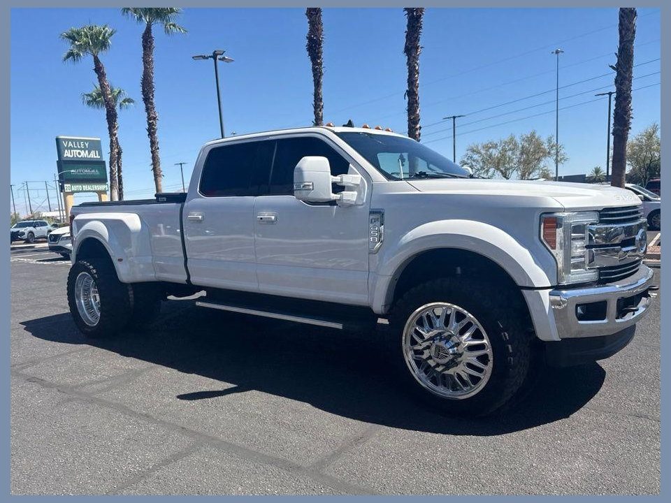 2019 Ford F-450 LARIAT