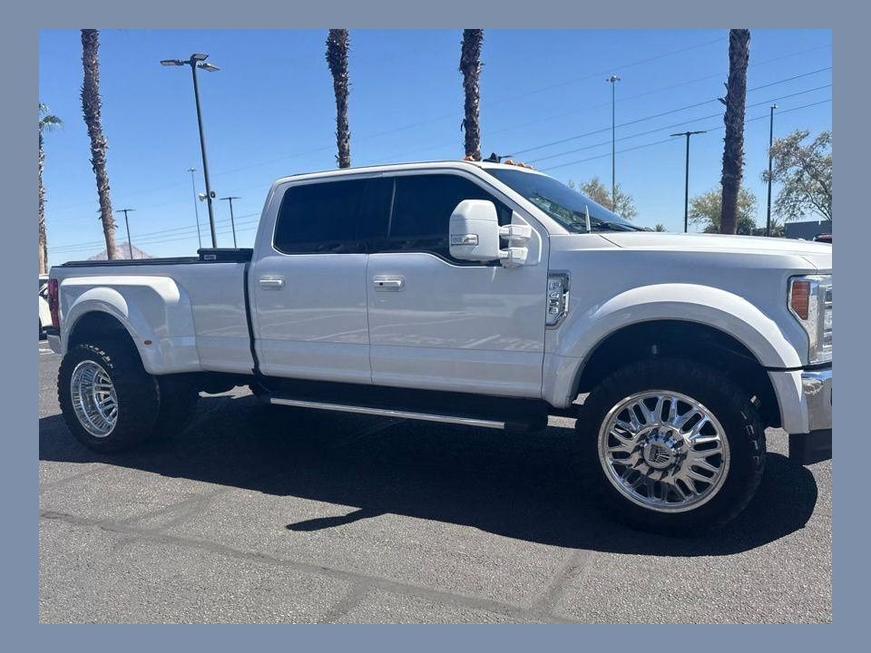 2019 Ford F-450 LARIAT