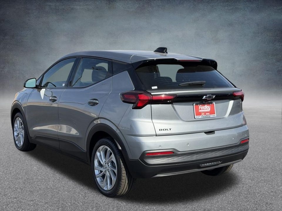 2027 Chevrolet Bolt LT FWD