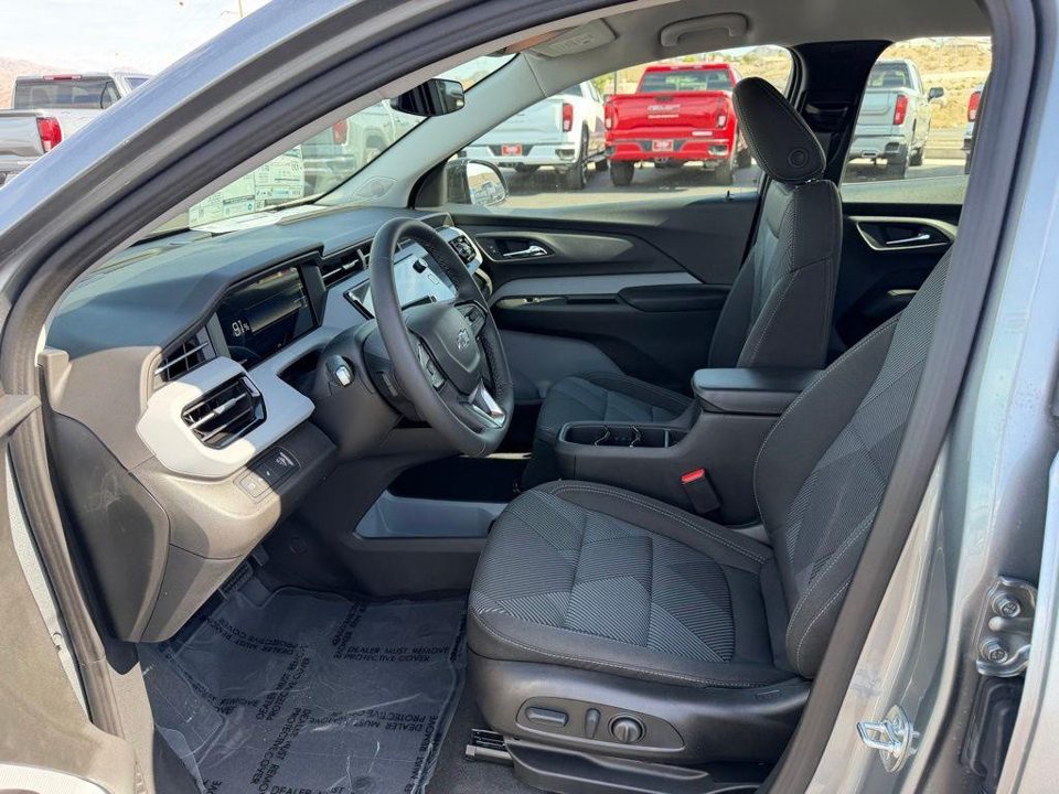 2027 Chevrolet Bolt LT FWD