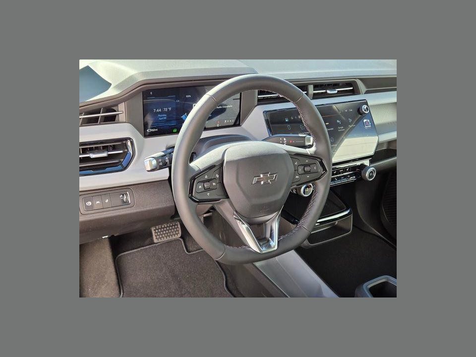2027 Chevrolet Bolt LT FWD