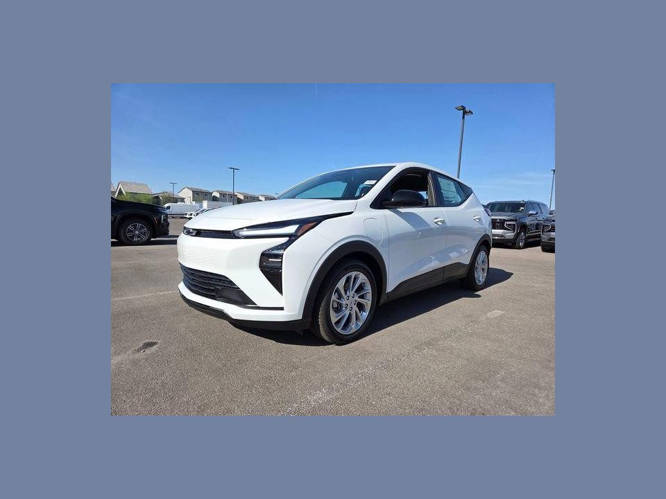 2027 Chevrolet Bolt LT FWD