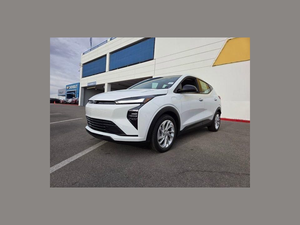 2027 Chevrolet Bolt LT FWD