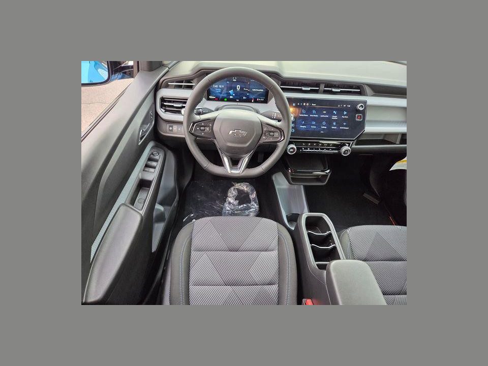 2027 Chevrolet Bolt LT FWD