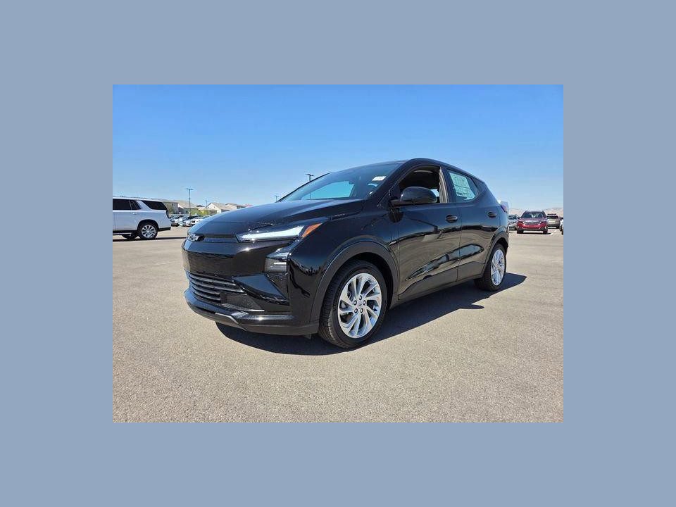 2027 Chevrolet Bolt LT FWD