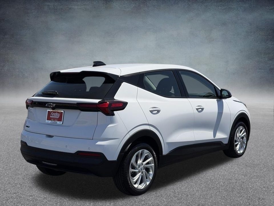 2027 Chevrolet Bolt LT FWD