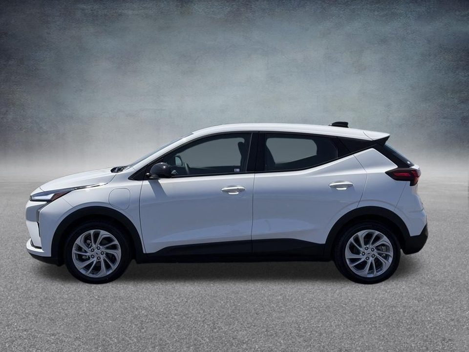 2027 Chevrolet Bolt LT FWD