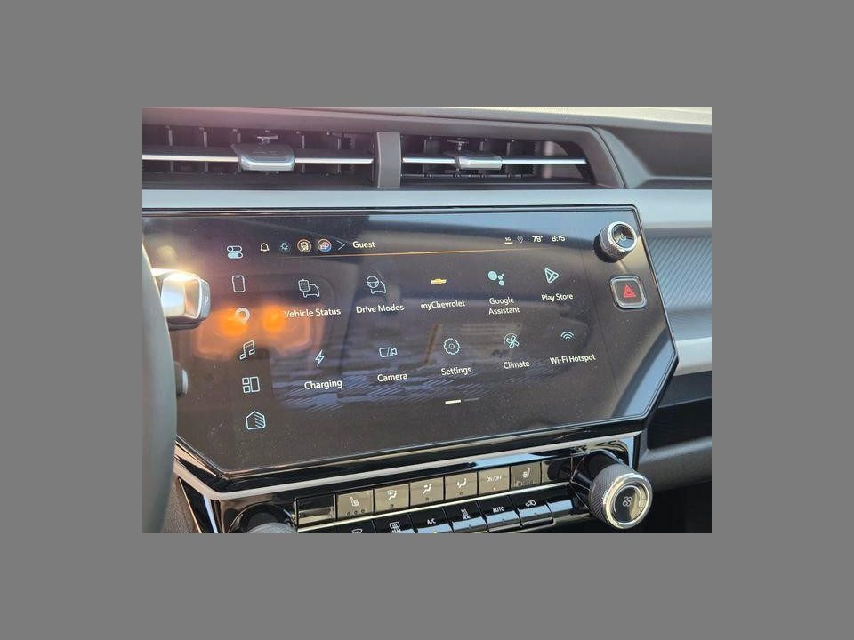 2027 Chevrolet Bolt LT FWD