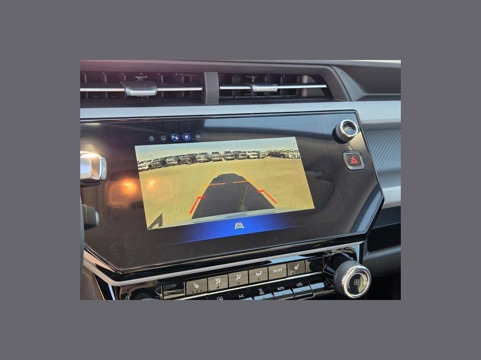 2027 Chevrolet Bolt LT FWD