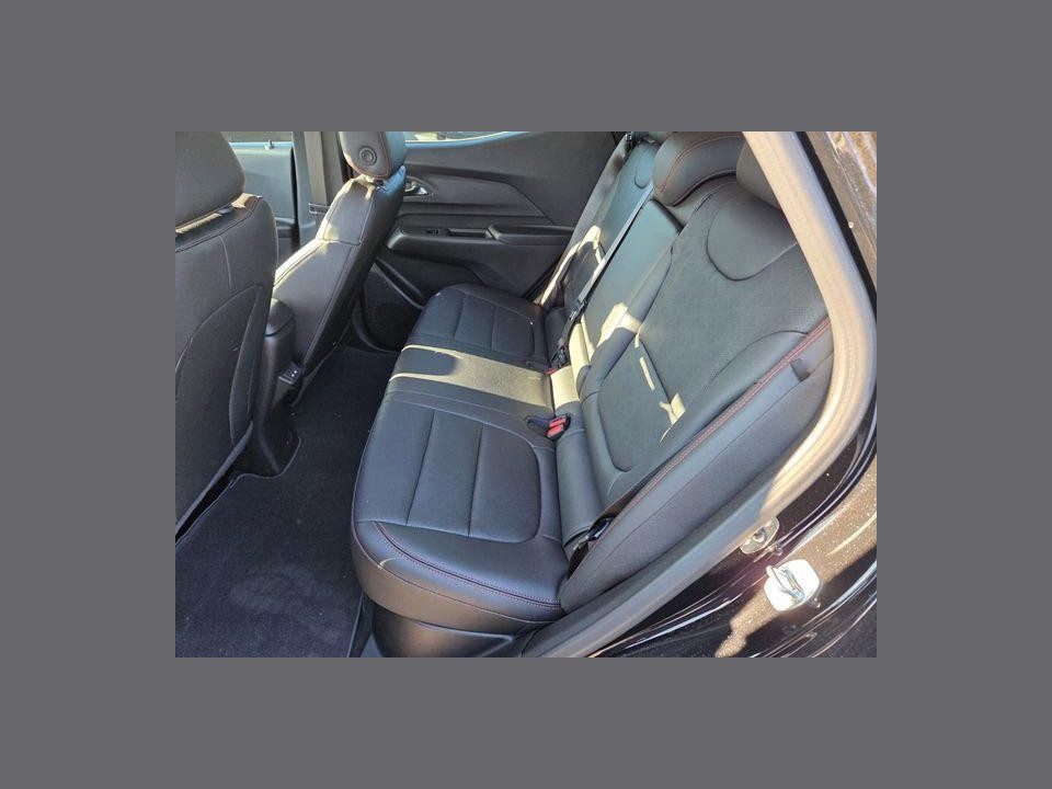 2027 Chevrolet Bolt RS FWD
