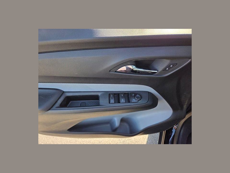 2027 Chevrolet Bolt RS FWD