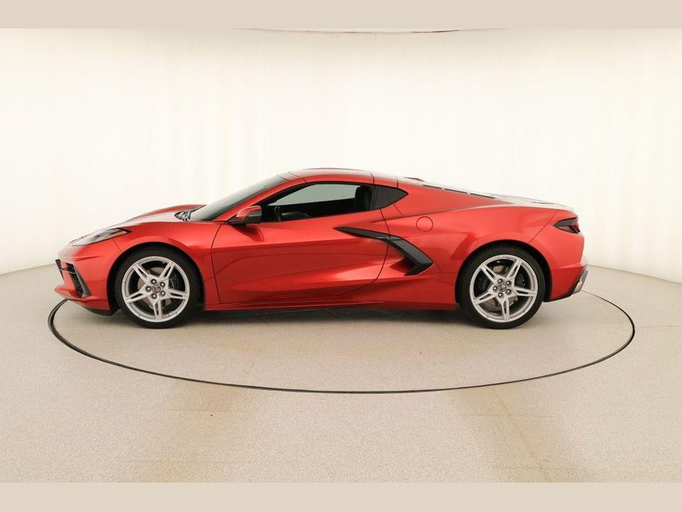 2023 Chevrolet Corvette Stingray RWD Coupe 2LT