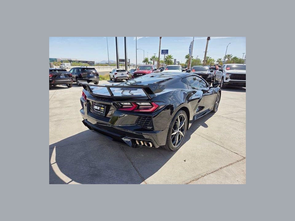 2023 Chevrolet Corvette Stingray RWD Coupe 2LT