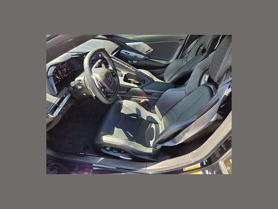 2023 Chevrolet Corvette Stingray RWD Coupe 2LT