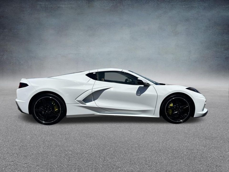 2024 Chevrolet Corvette Stingray RWD Coupe 2LT