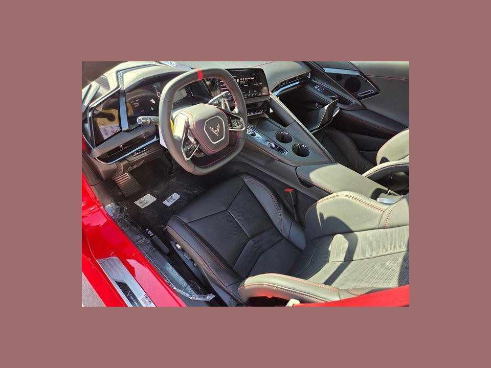 2027 Chevrolet Corvette 2LT