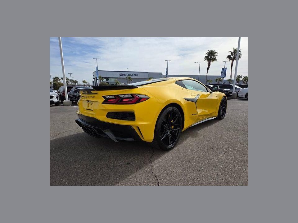 2026 Chevrolet Corvette Z06 Coupe, 2LZ, RWD