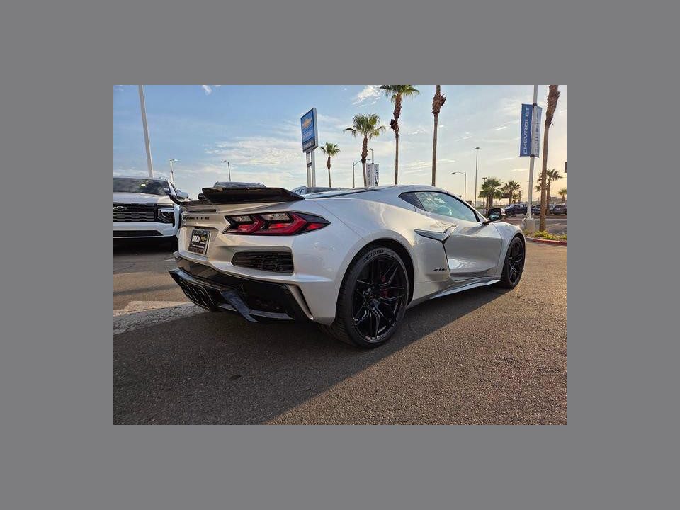 2027 Chevrolet Corvette 3LZ