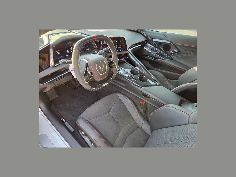 2027 Chevrolet Corvette 3LZ