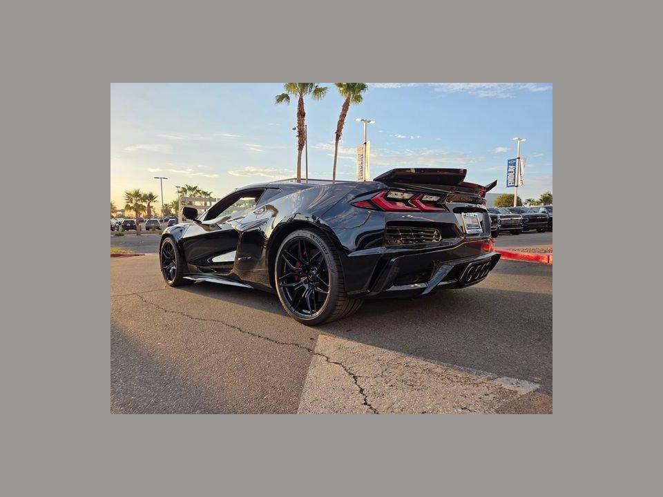 2027 Chevrolet Corvette 3LZ