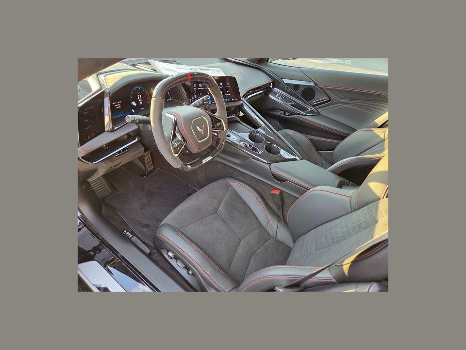 2027 Chevrolet Corvette 3LZ