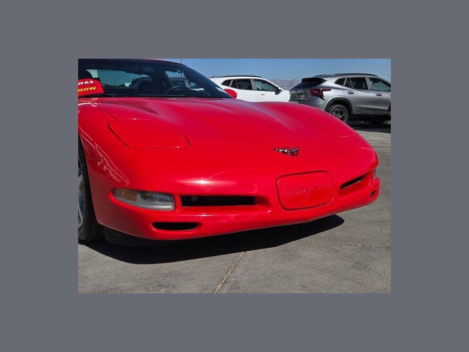 2004 Chevrolet Corvette Base