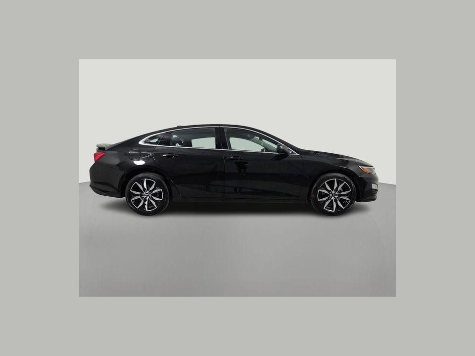 2025 Chevrolet Malibu FWD RS