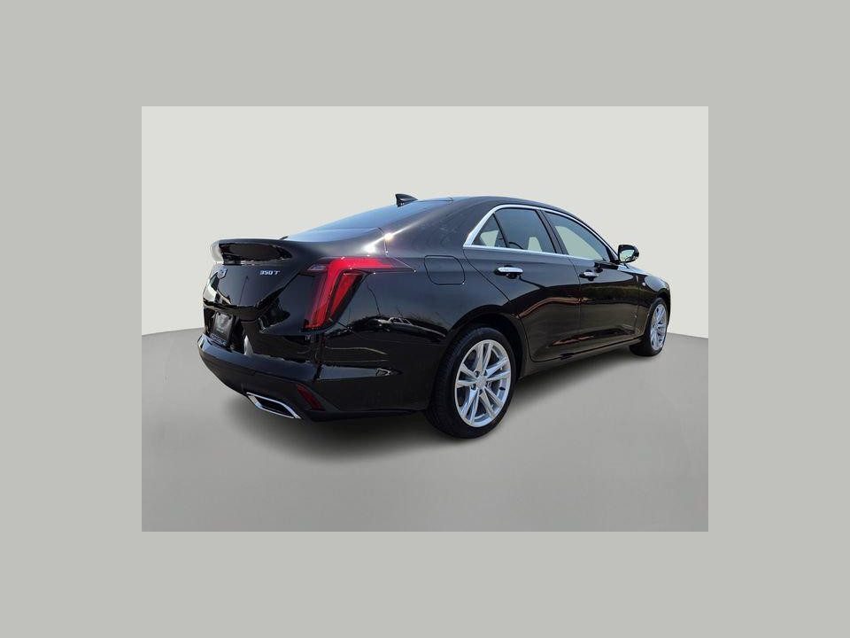 2026 Cadillac CT4 Luxury RWD