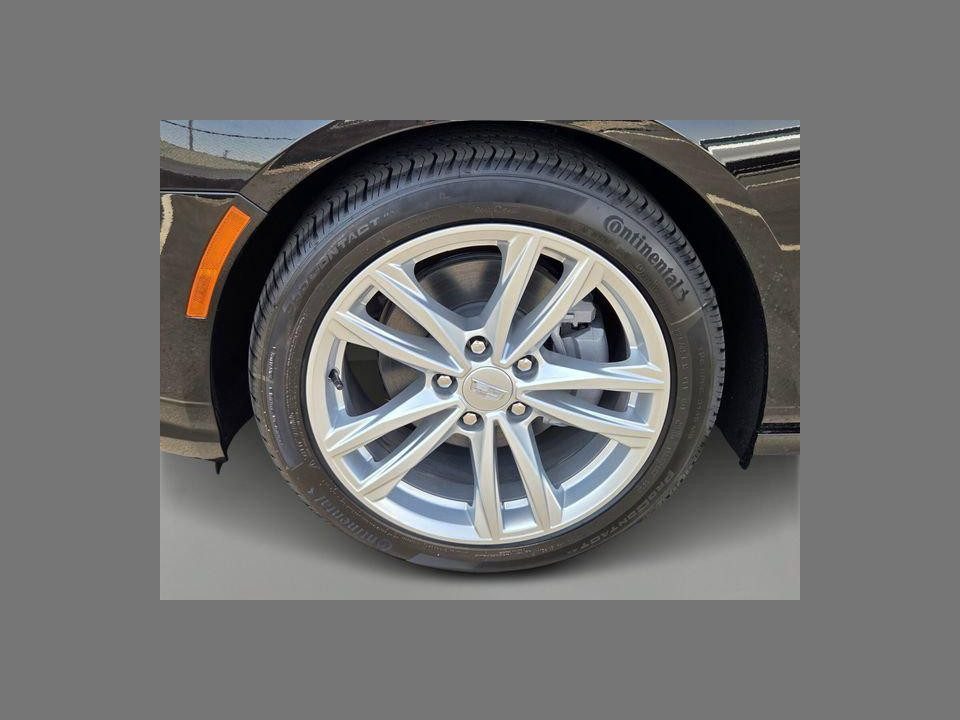 2026 Cadillac CT4 Luxury RWD