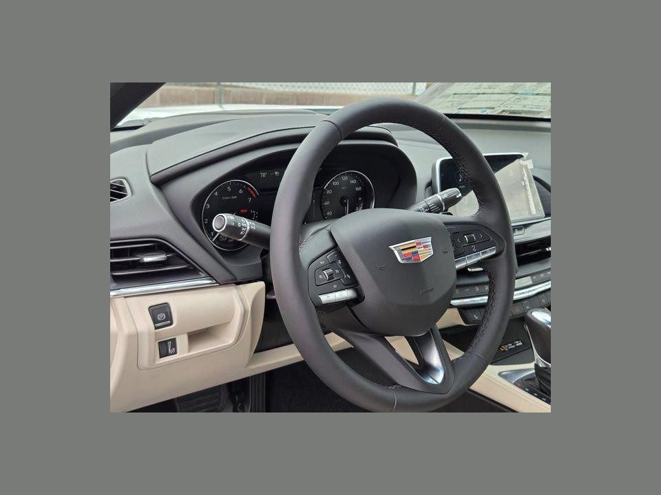 2026 Cadillac CT4 Premium Luxury RWD