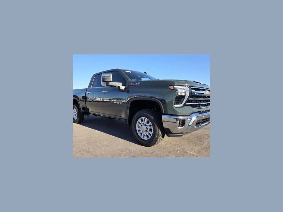 2026 Chevrolet Silverado 2500 HD Crew Cab, Standard Bed, LTZ, 4WD