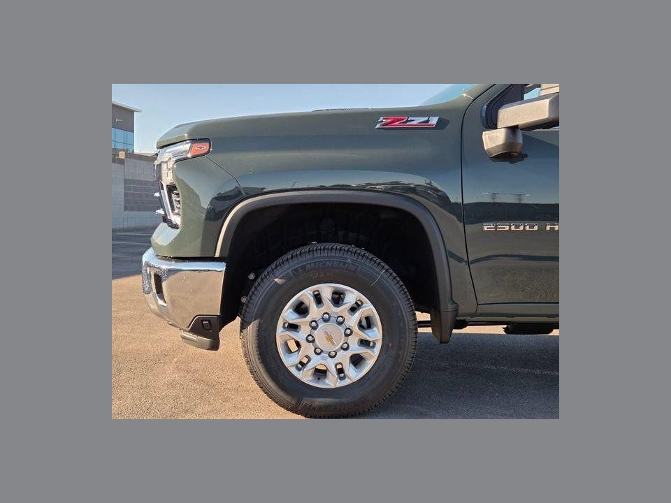 2026 Chevrolet Silverado 2500 HD Crew Cab, Standard Bed, LTZ, 4WD