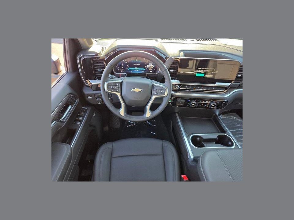 2026 Chevrolet Silverado 2500 HD Crew Cab, Standard Bed, LTZ, 4WD