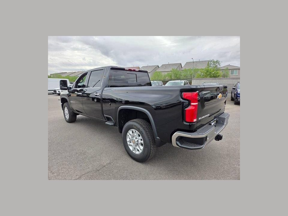 2026 Chevrolet Silverado 2500 HD Crew Cab, Standard Bed, LTZ, 4WD