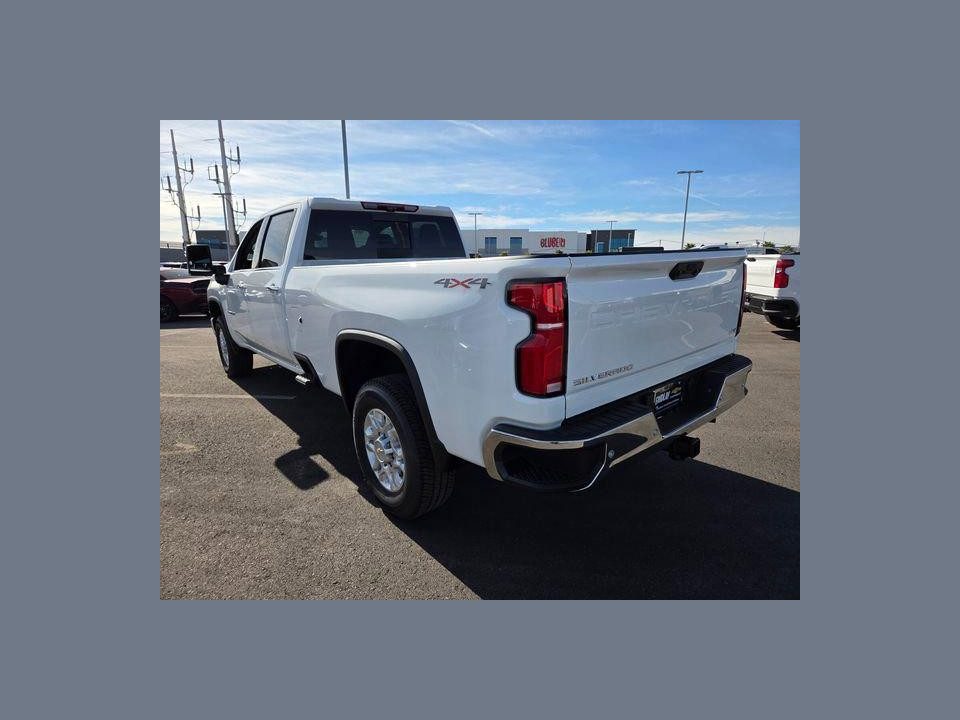 2026 Chevrolet Silverado 3500 HD Crew Cab, Long Bed, LTZ Dual Rear Wheel, RWD