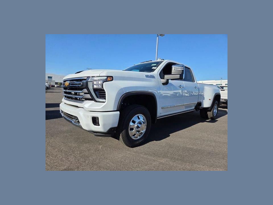 2026 Chevrolet Silverado 3500 HD Crew Cab, Long Bed, High Country Dual Rear Wheel, RWD