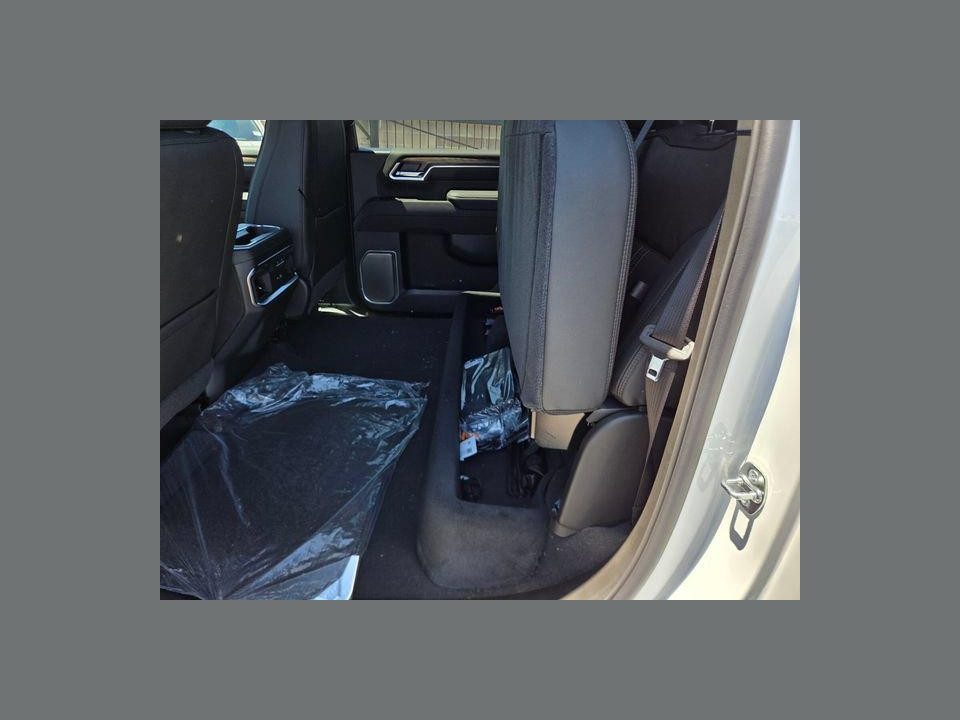 2026 Chevrolet Silverado 3500 HD Crew Cab, Long Bed, High Country Dual Rear Wheel, RWD