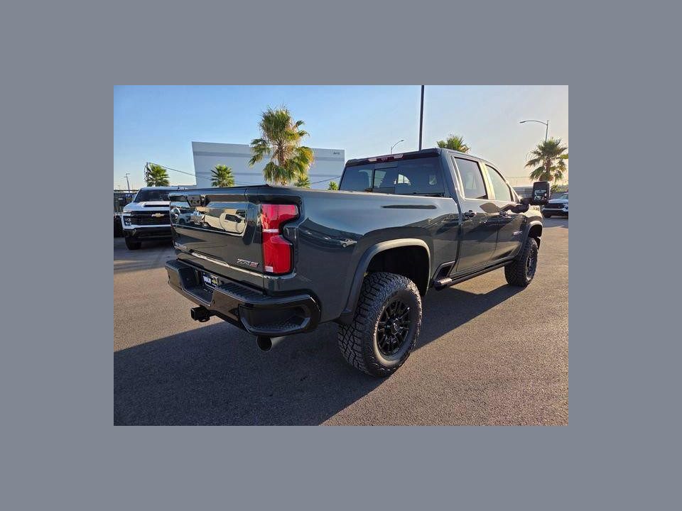 2026 Chevrolet Silverado 2500 HD Crew Cab, Standard Bed, XR2, 4WD