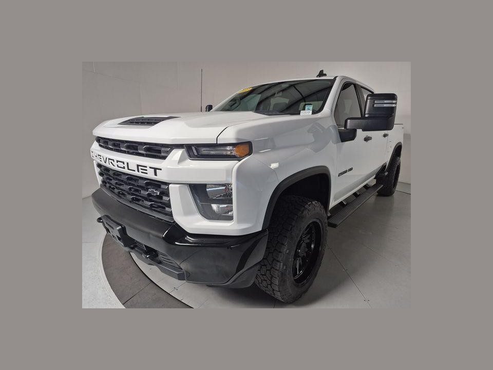 2022 Chevrolet Silverado 2500HD 4WD Crew Cab Standard Bed Custom