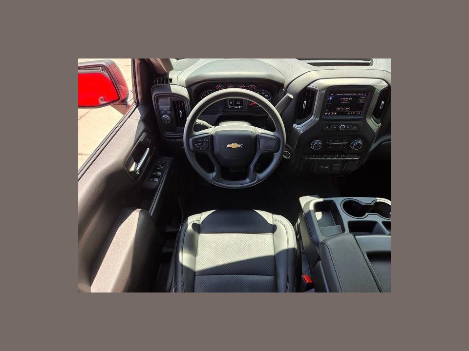 2026 Chevrolet Silverado 1500 2WD Crew Cab Short Bed Custom