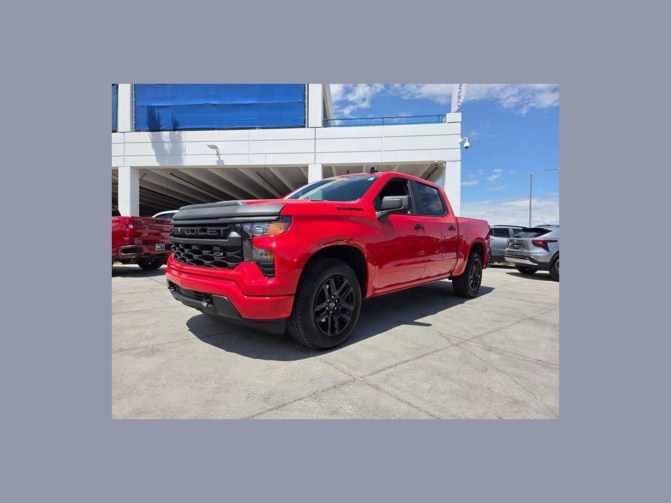 2026 Chevrolet Silverado 1500 2WD Crew Cab Short Bed Custom