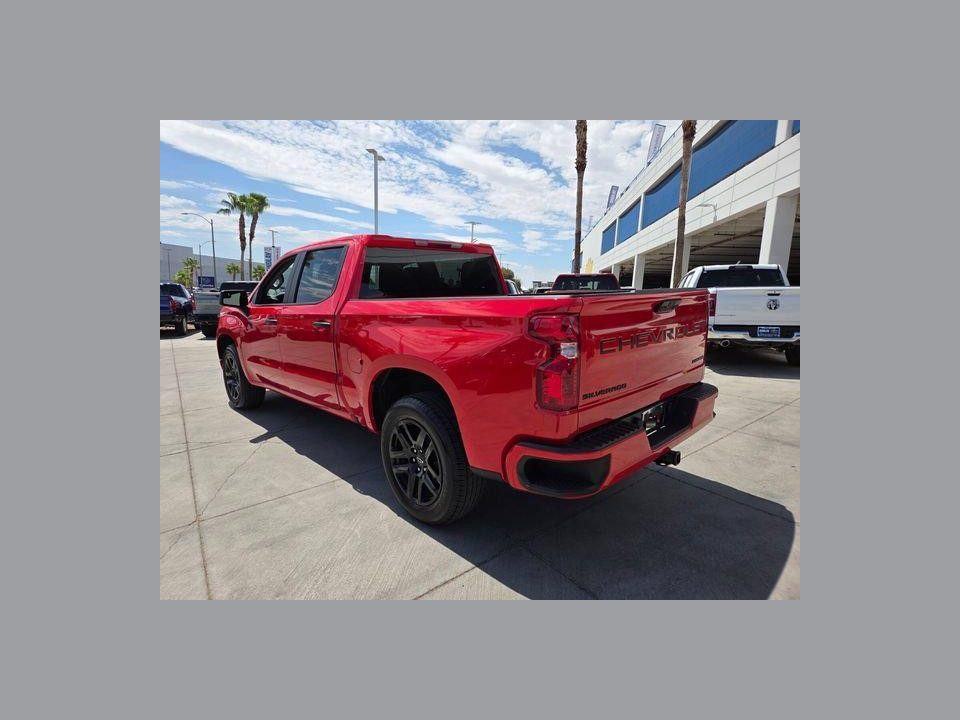 2026 Chevrolet Silverado 1500 2WD Crew Cab Short Bed Custom