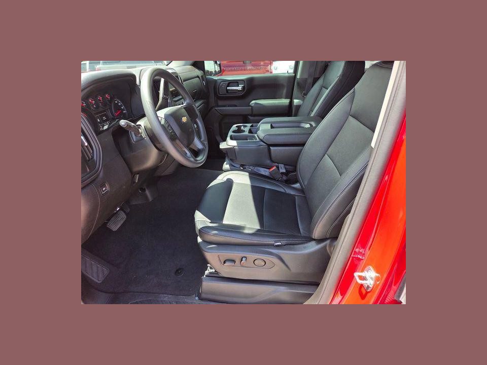 2026 Chevrolet Silverado 1500 2WD Crew Cab Short Bed Custom