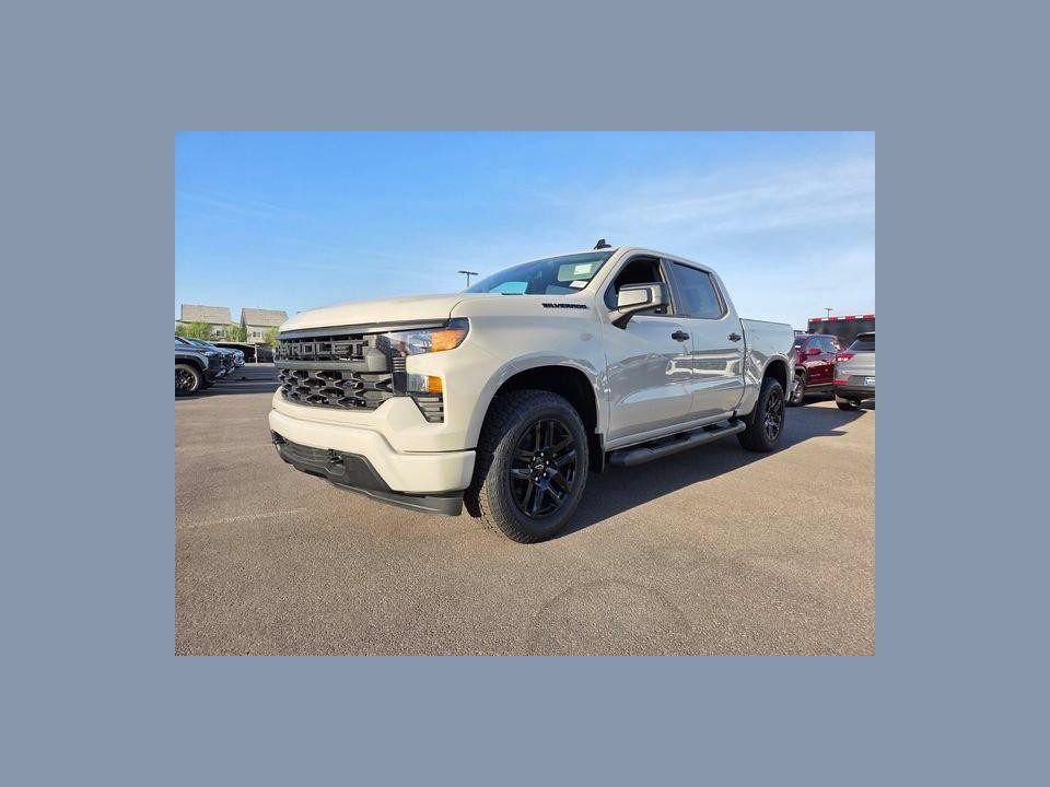 2026 Chevrolet Silverado 1500 2WD Crew Cab Short Bed Custom
