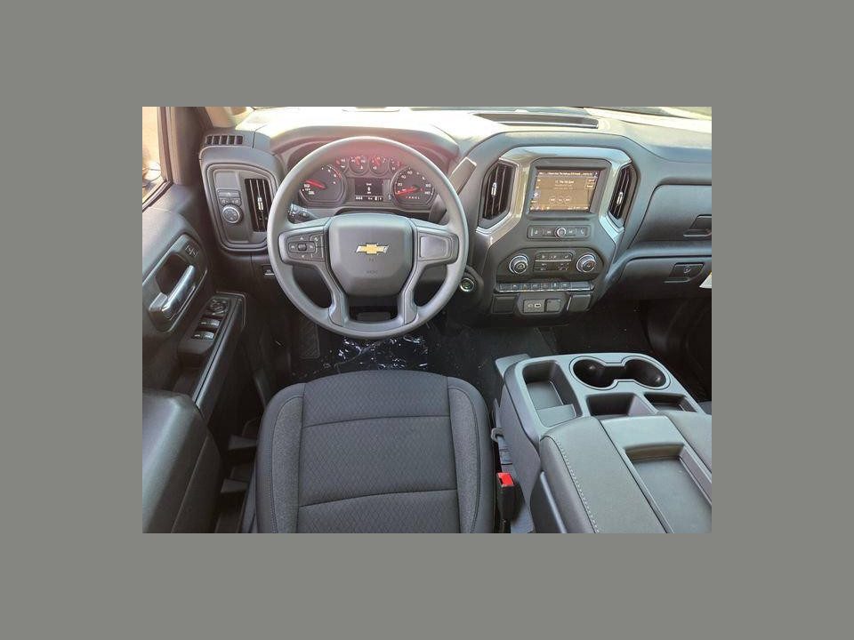 2026 Chevrolet Silverado 1500 2WD Crew Cab Short Bed Custom
