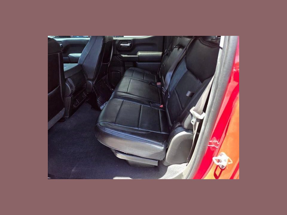 2023 Chevrolet Silverado 1500 2WD Crew Cab Short Bed Custom