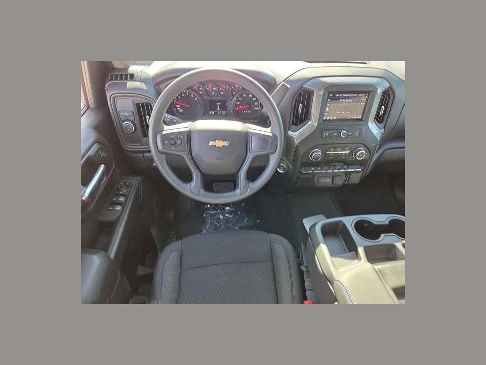2026 Chevrolet Silverado 1500 2WD Crew Cab Short Bed Custom