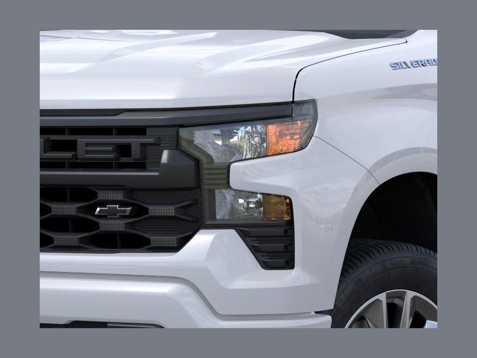 2026 Chevrolet Silverado 1500 2WD Crew Cab Short Bed Custom
